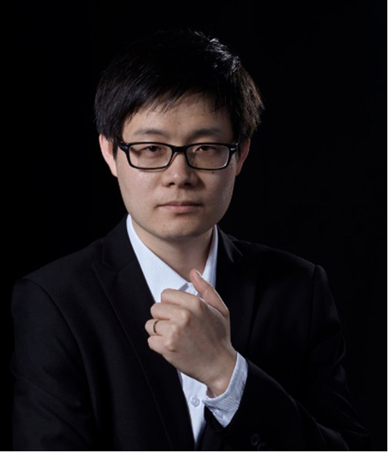 楊 明