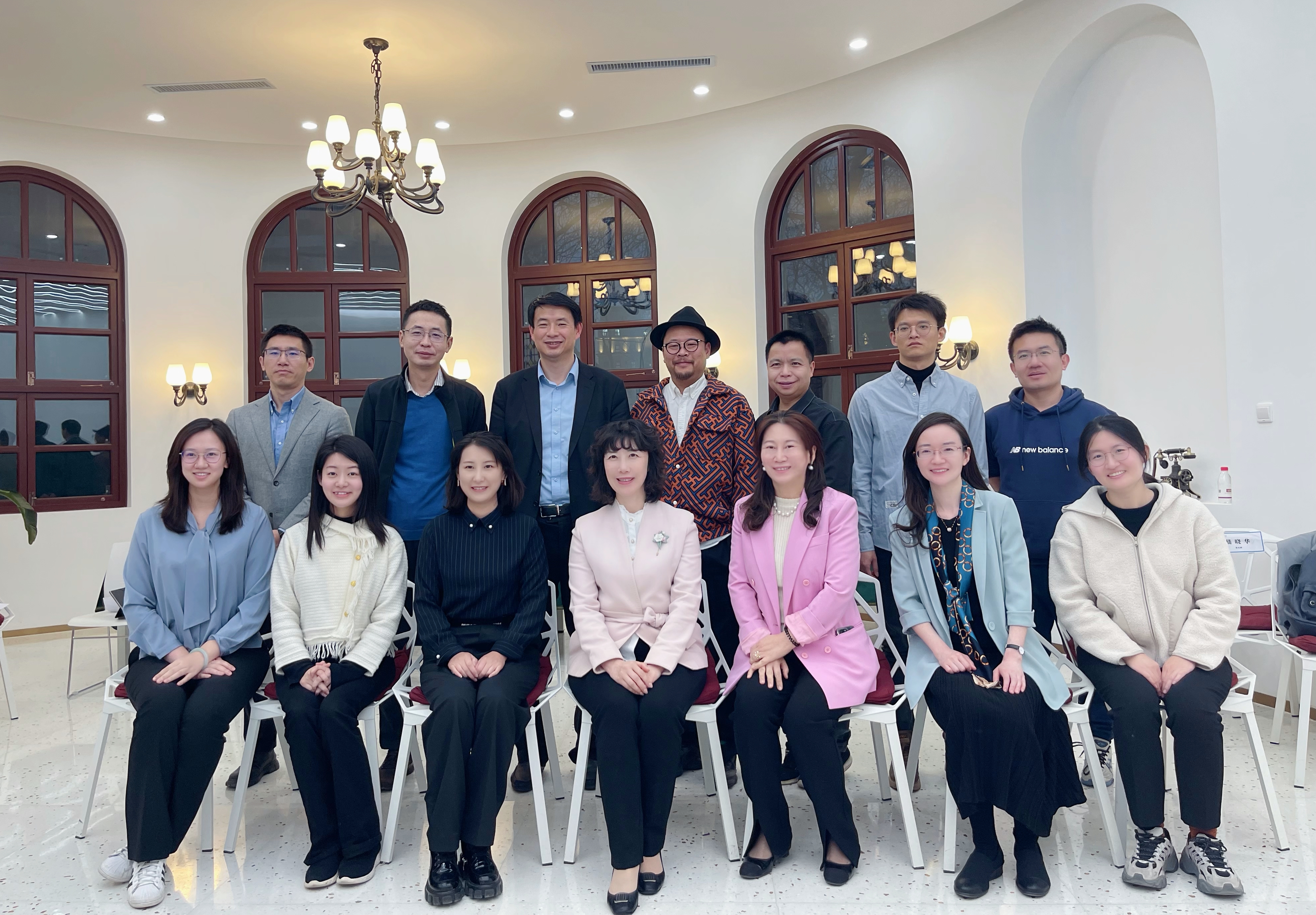 科技驅動創新 文化引領未來——搖籃創業家走進祿米倉新視聽產業園